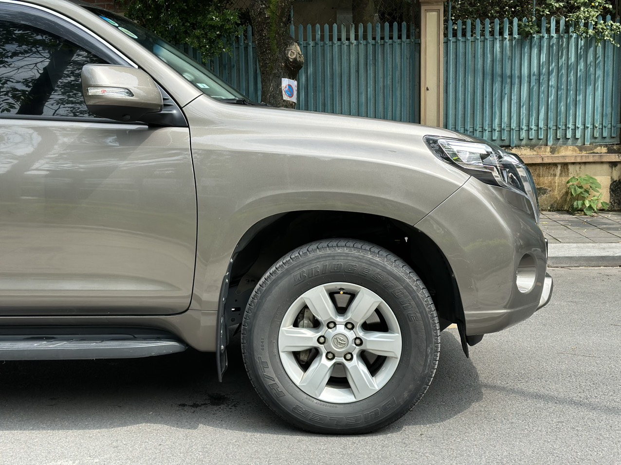 Land Cruiser Prado TXL 2.7L máy xăng 2014 (đã bán)