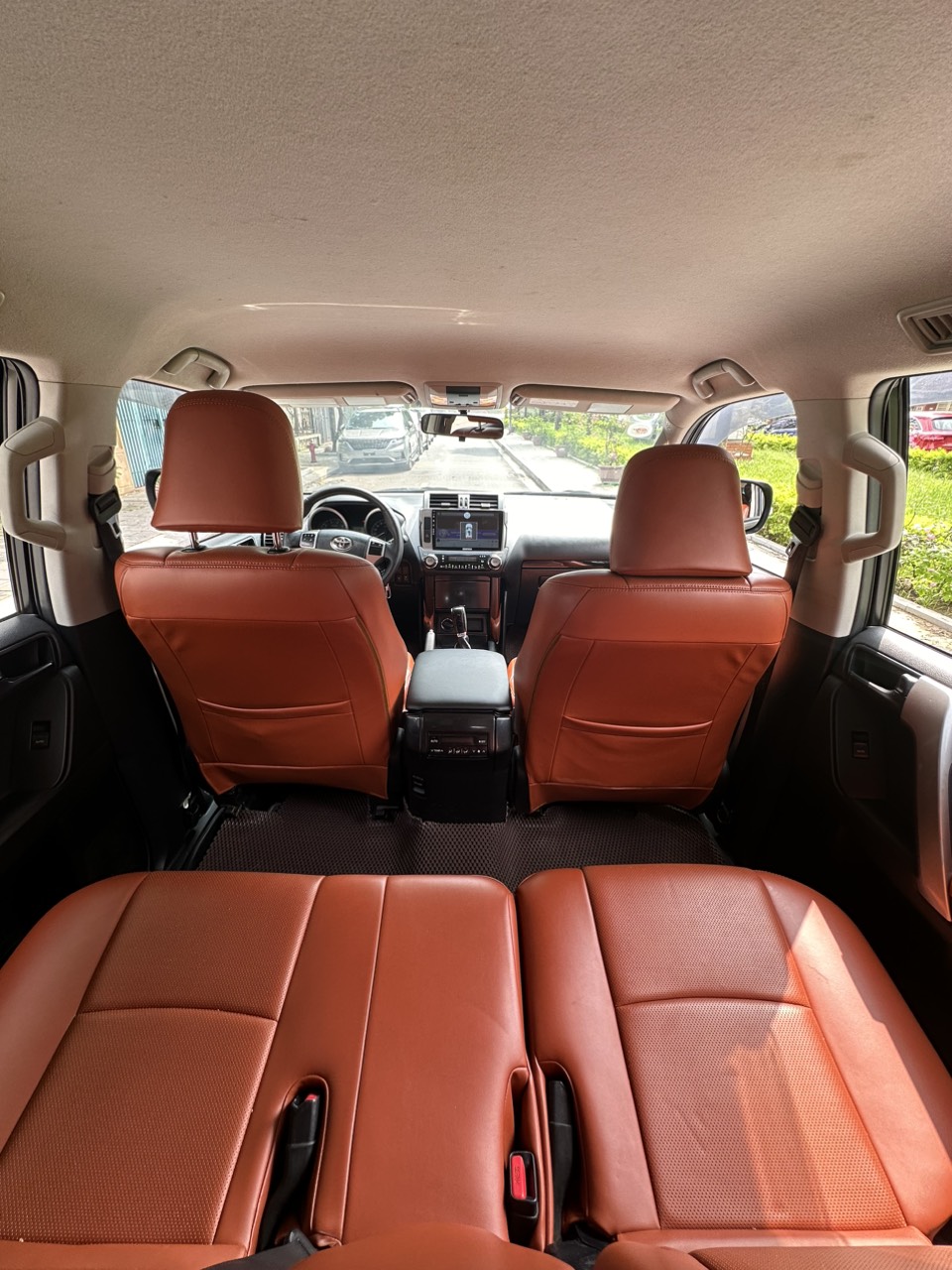 Land Cruiser Prado TXL 2.7L máy xăng 2014 (đã bán)