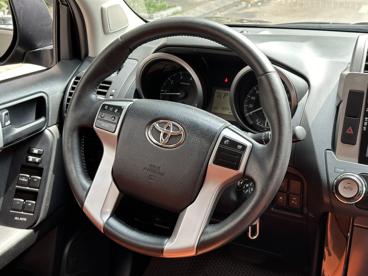 Land Cruiser Prado TXL 2.7L máy xăng 2014 (đã bán)
