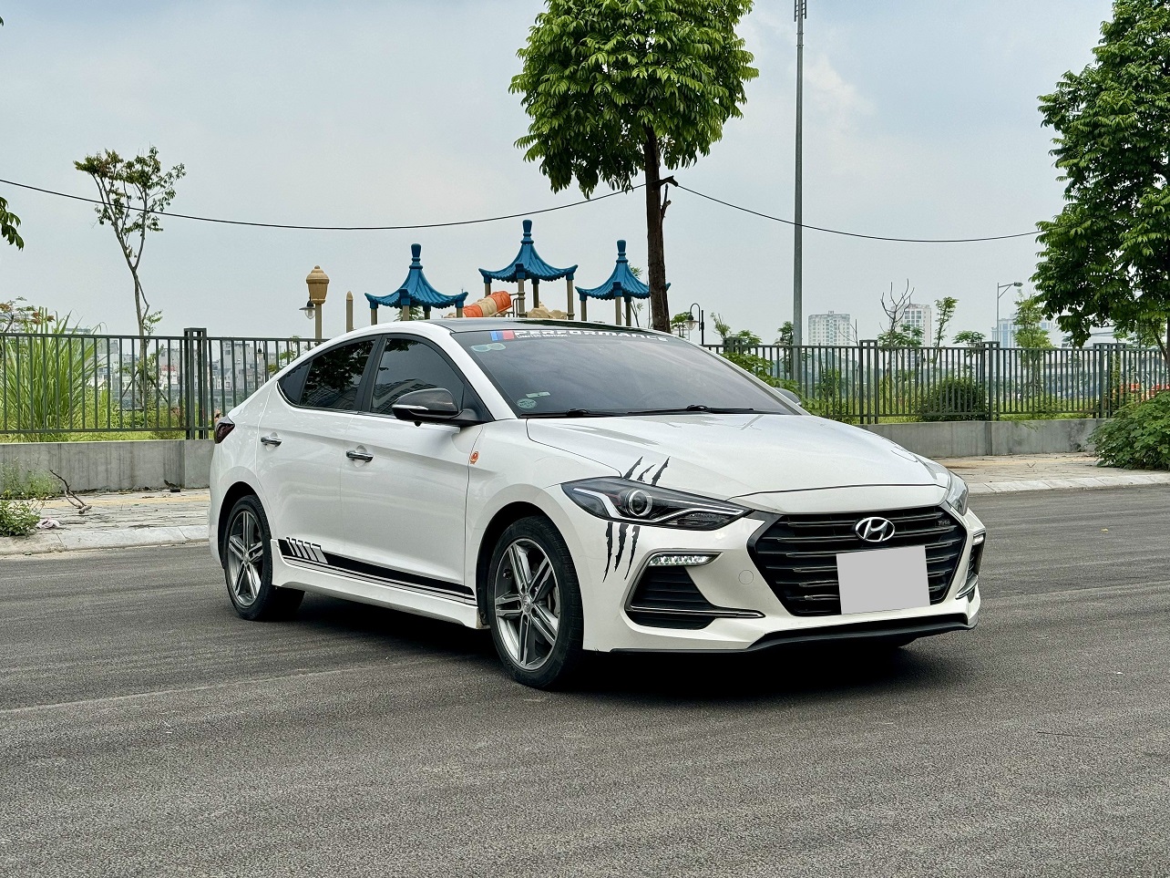 Hyundai Elantra 1.6 Turbo Sport 2018 (đã bán)