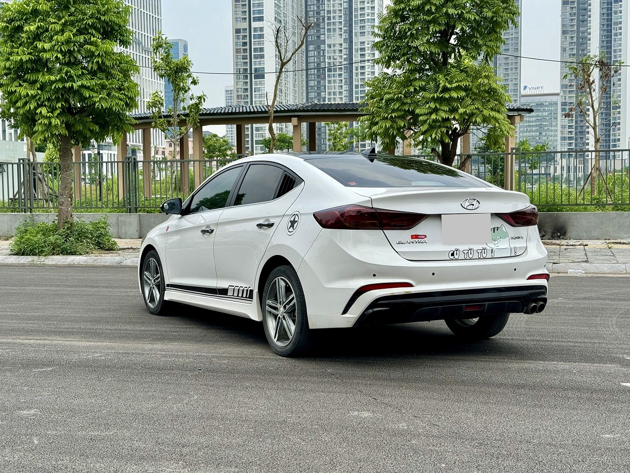 Hyundai Elantra 1.6 Turbo Sport 2018 (đã bán)