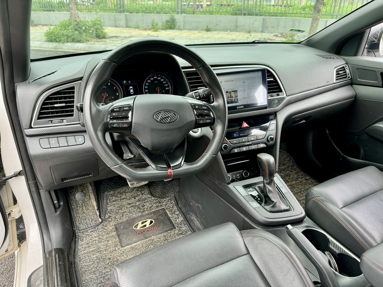 Hyundai Elantra 1.6 Turbo Sport 2018 (đã bán)