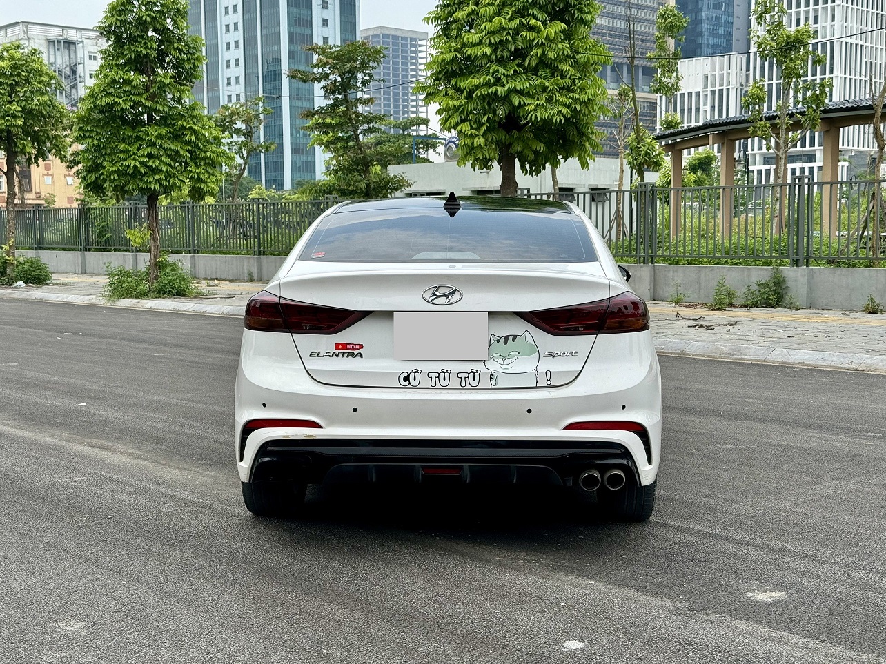 Hyundai Elantra 1.6 Turbo Sport 2018 (đã bán)