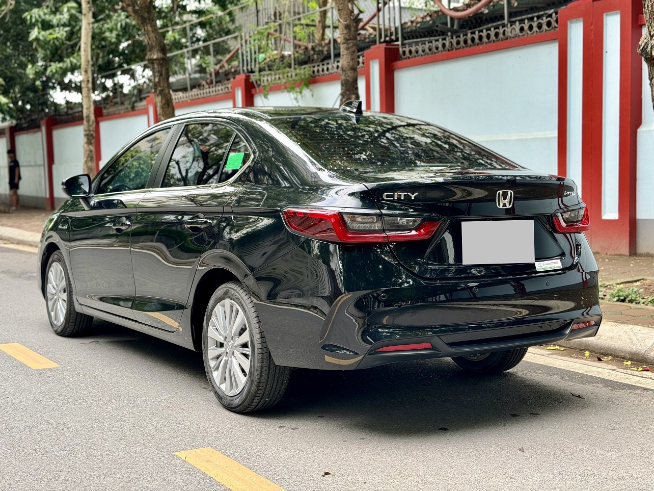 Honda City L 1.5AT 2023 màu đen (đã bán)