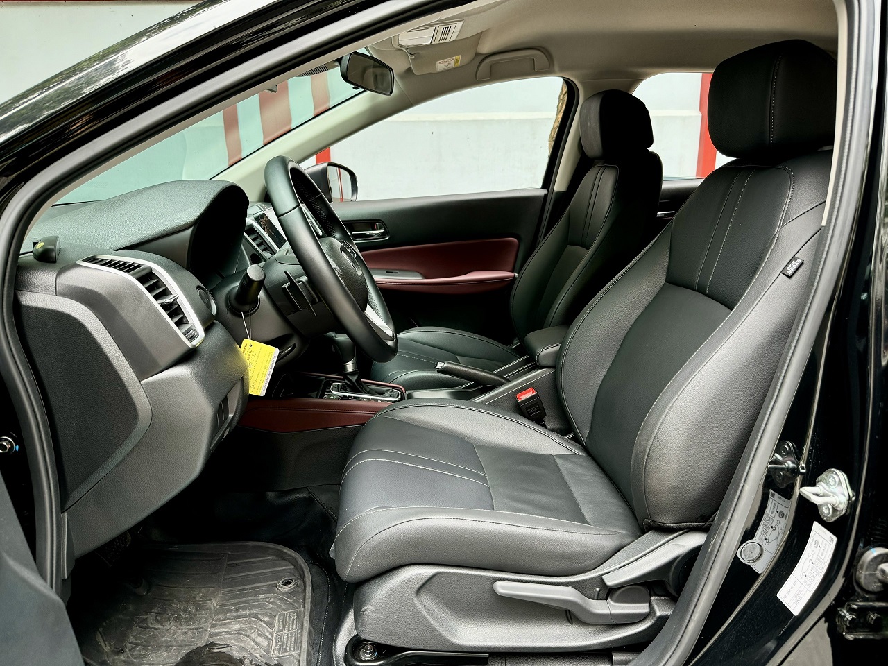 Honda City L 1.5AT 2023 màu đen (đã bán)