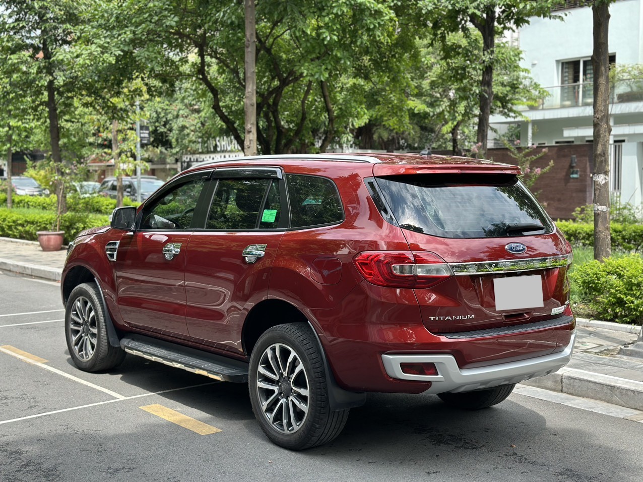 Ford Everest Titanium 4x4 2020 màu đỏ (đã bán)