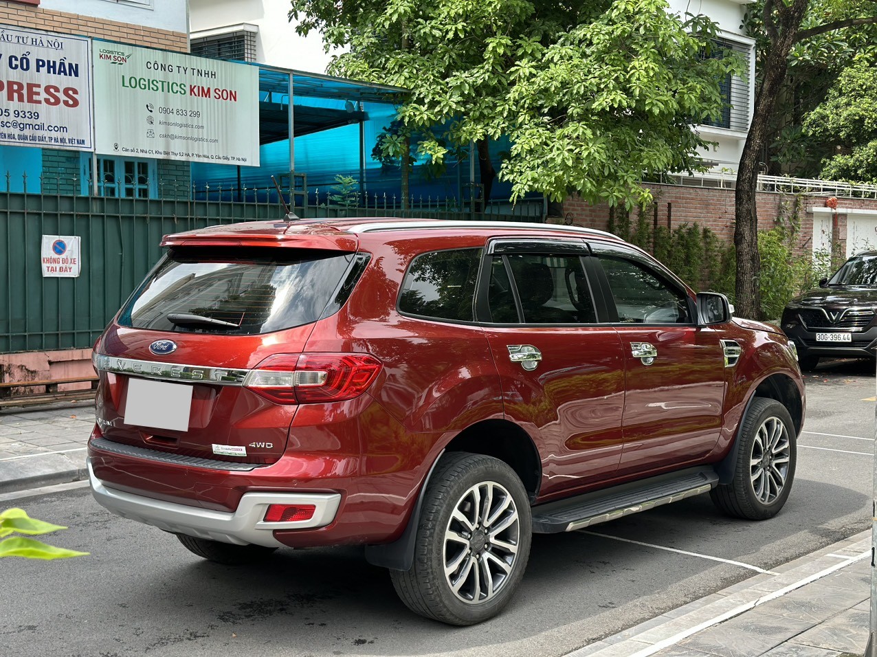 Ford Everest Titanium 4x4 2020 màu đỏ (đã bán)