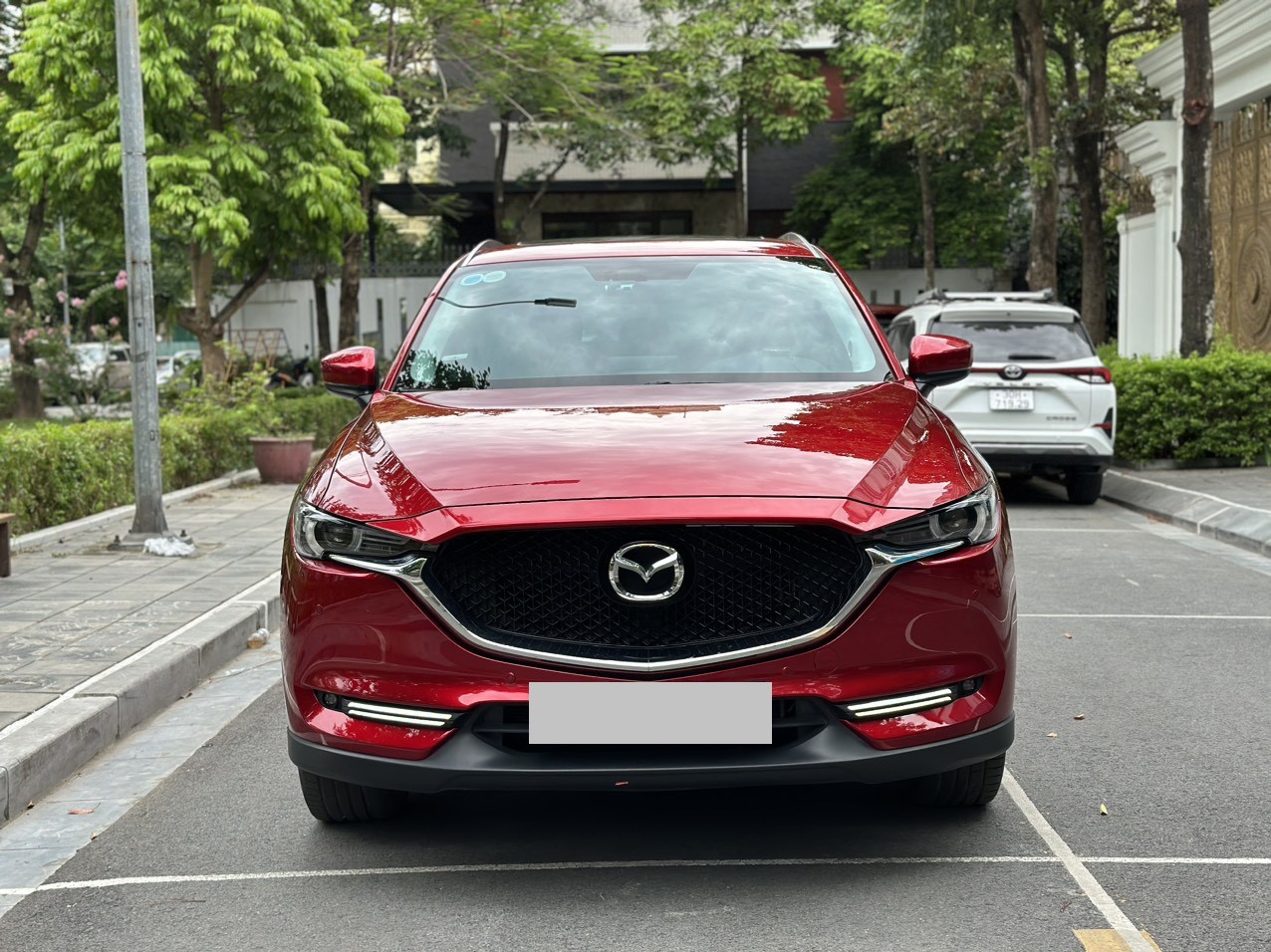 Mazda CX5 2.0 Luxury 2023 màu đỏ pha lê (đã bán)