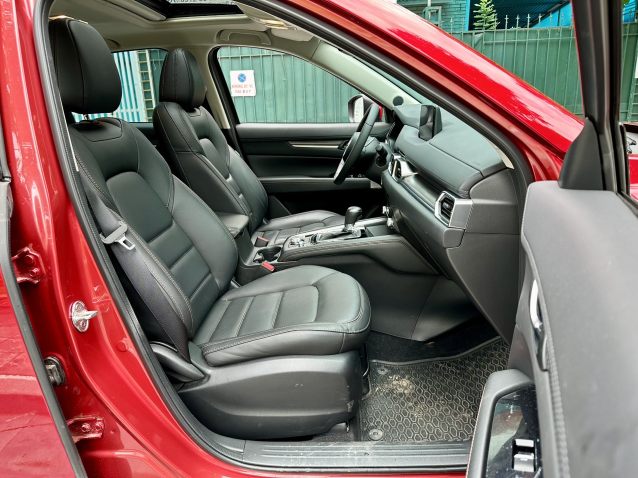 Mazda CX5 2.0 Luxury 2023 màu đỏ pha lê (đã bán)