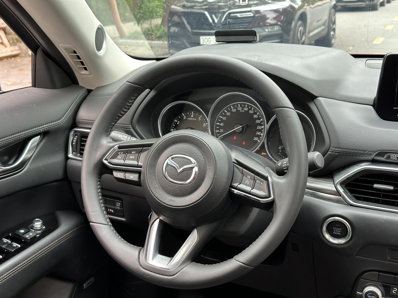 Mazda CX5 2.0 Luxury 2023 màu đỏ pha lê (đã bán)