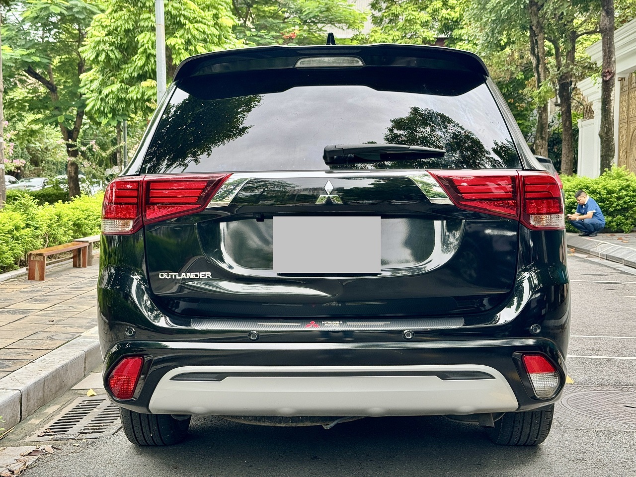 Mitsubishi Outlander 2.0 CVT 2022 màu đen (đã bán)