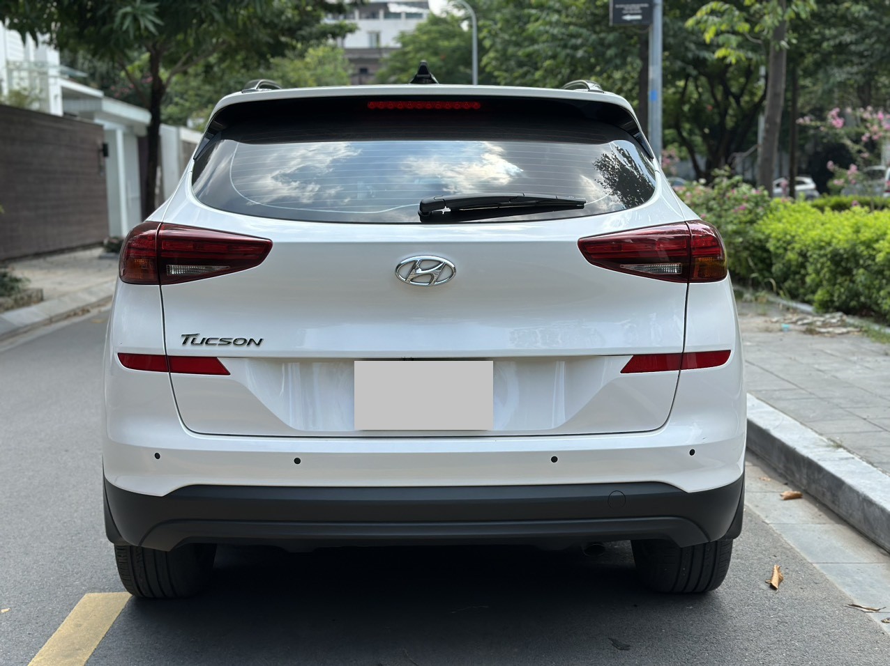 Hyundai Tucson 2.0ATH bản đặc biệt màu trắng (đã bán)