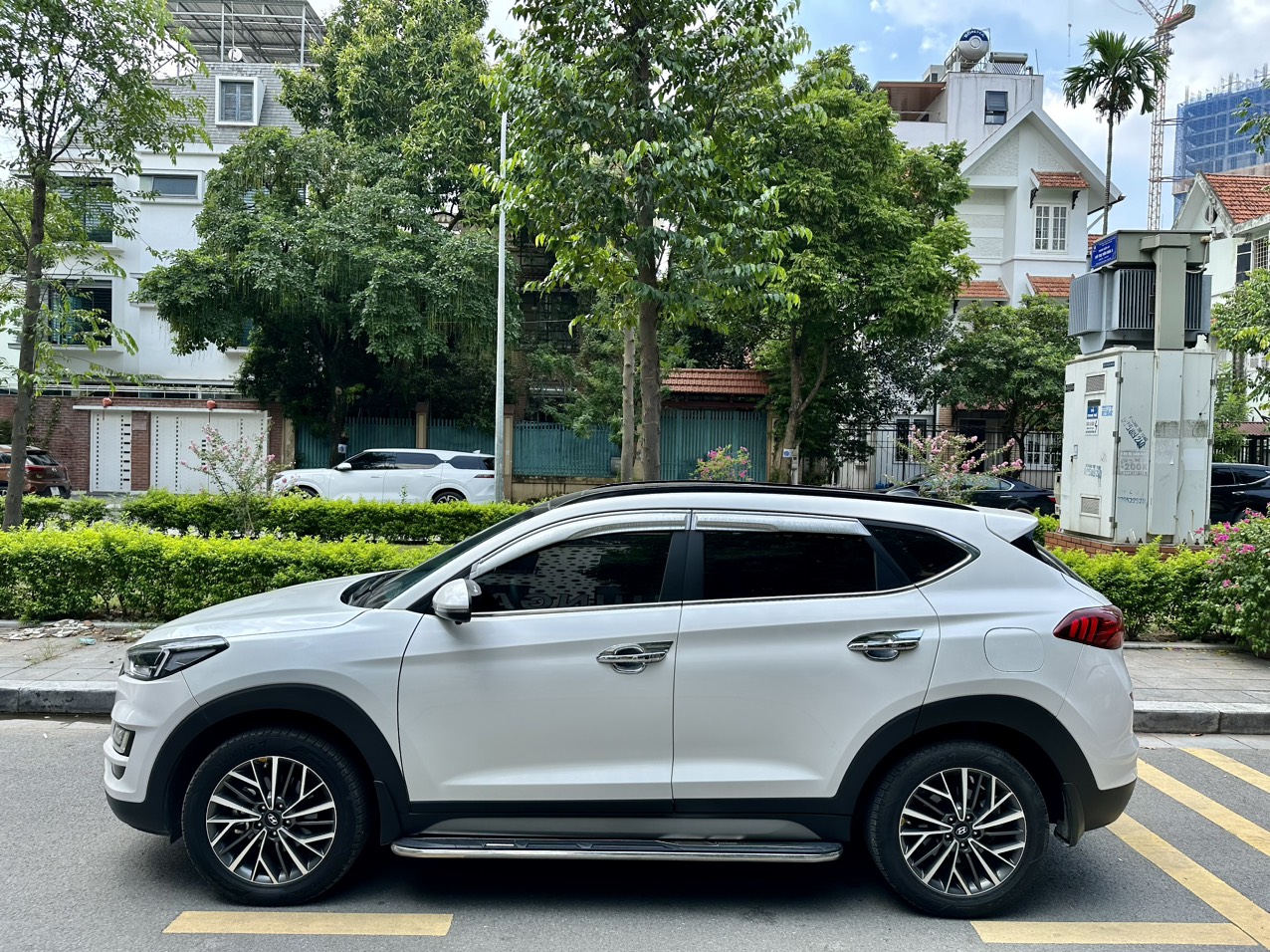 Hyundai Tucson 2.0ATH bản đặc biệt màu trắng (đã bán)
