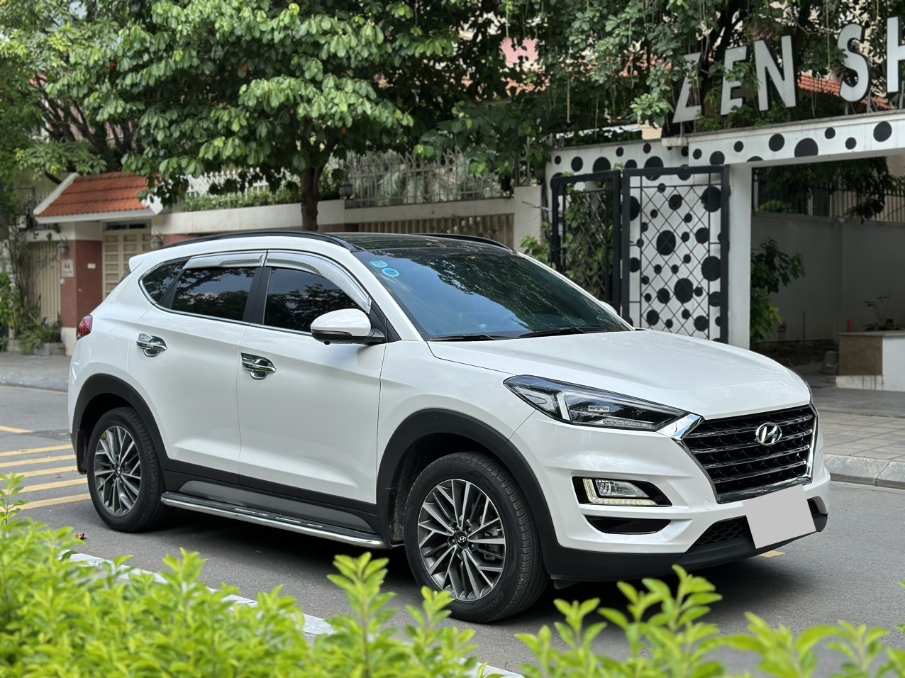 Hyundai Tucson 2.0ATH bản đặc biệt màu trắng (đã bán)