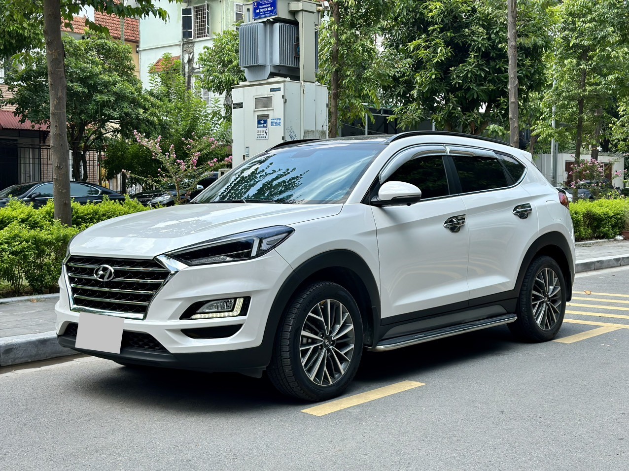 Hyundai Tucson 2.0ATH bản đặc biệt màu trắng (đã bán)