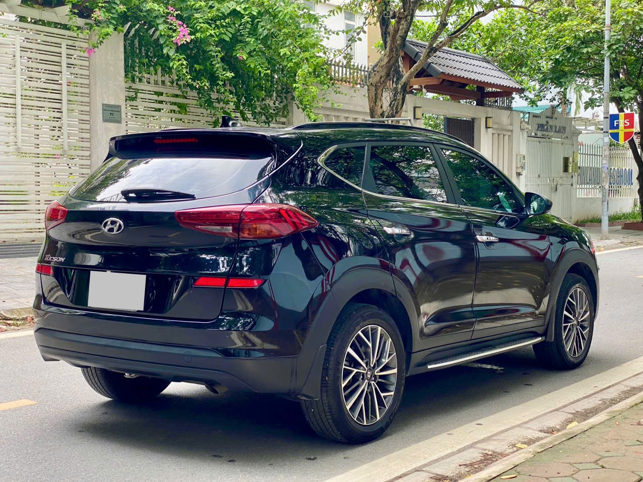 Hyundai Tucson 2.0ATH bản đặc biệt màu đen (đã bán)