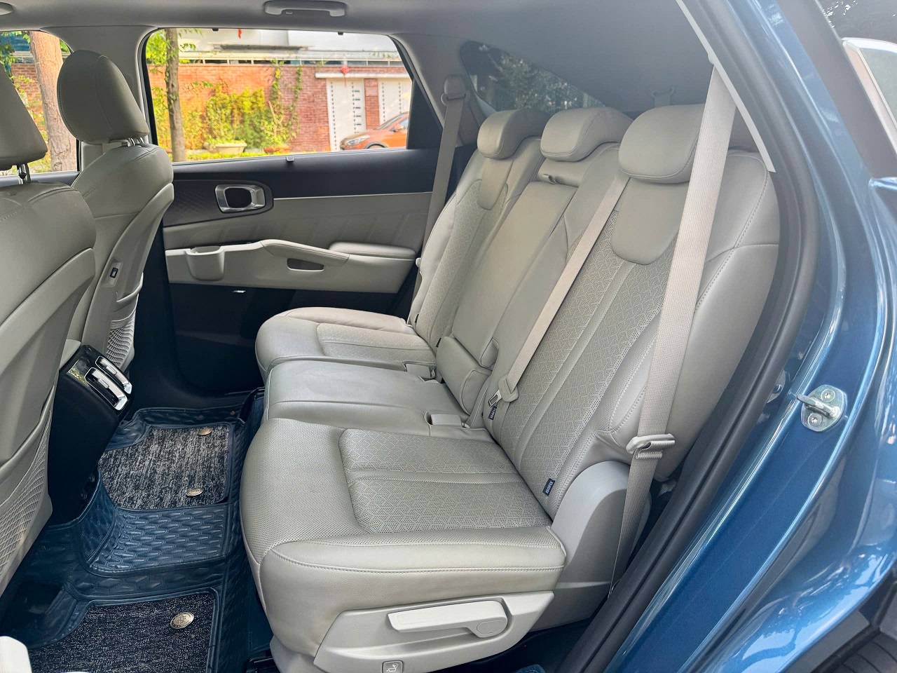 Kia Sorento 2.2AT Signature Diesel 2021 màu xanh (đã bán)