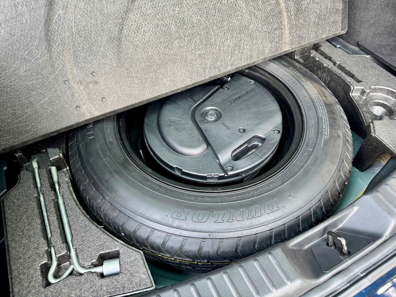 Mazda CX-5 2.0 Premium 2022 màu xanh