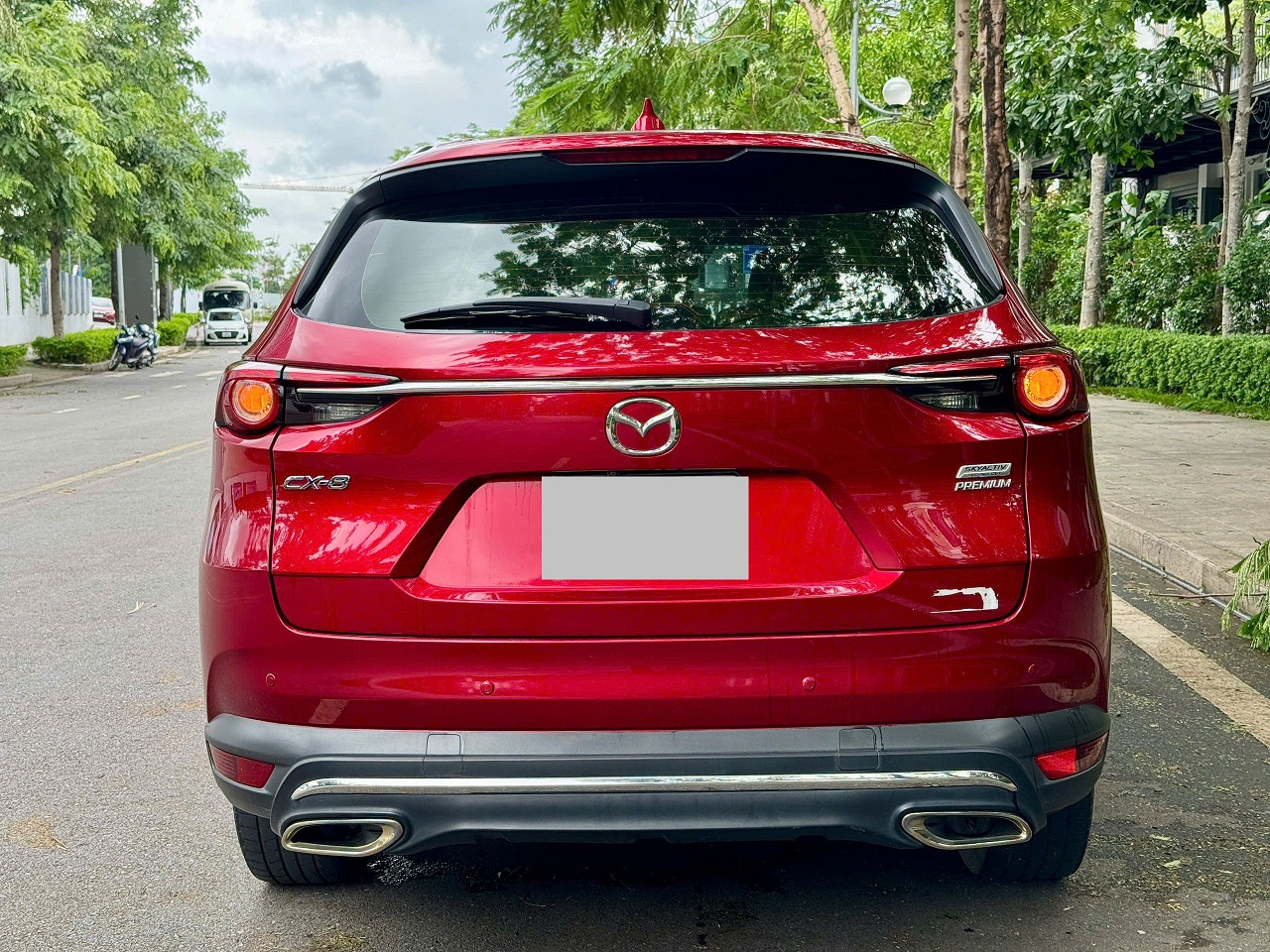 Mazda CX8 Premium 2022 màu đỏ
