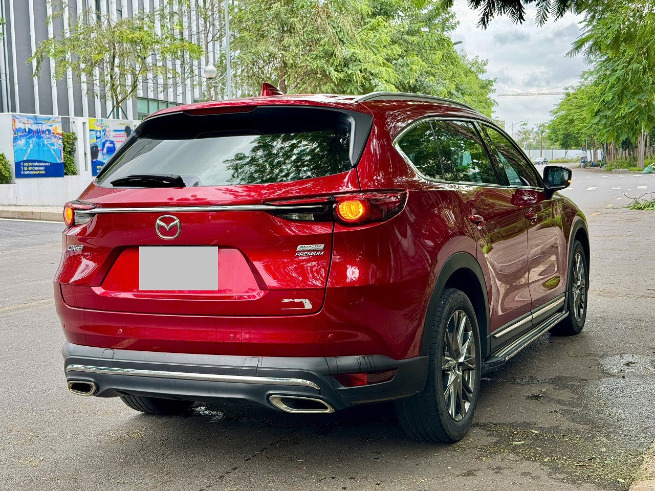 Mazda CX8 Premium 2022 màu đỏ
