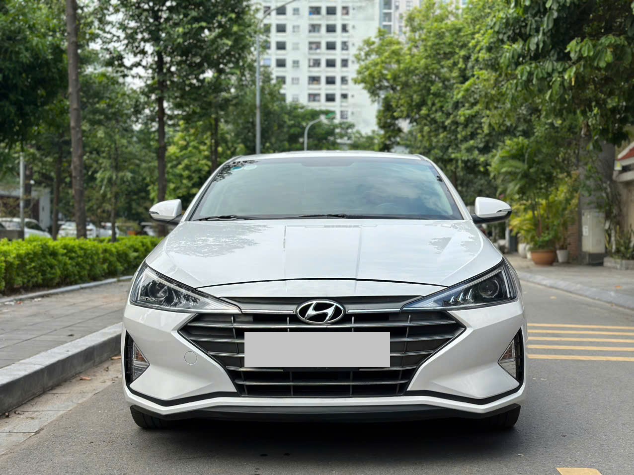 Hyundai Elantra 1.6AT 2021