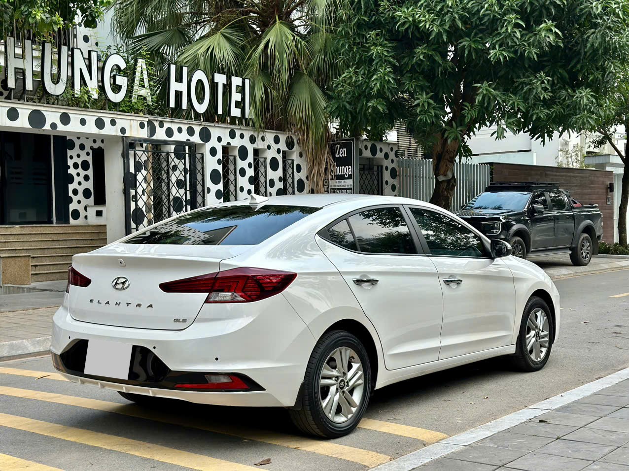 Hyundai Elantra 1.6AT 2021
