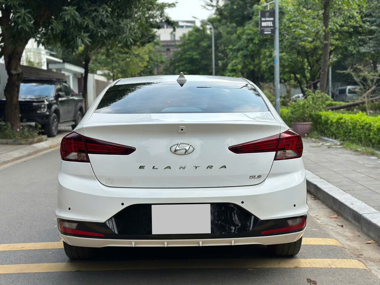Hyundai Elantra 1.6AT 2021