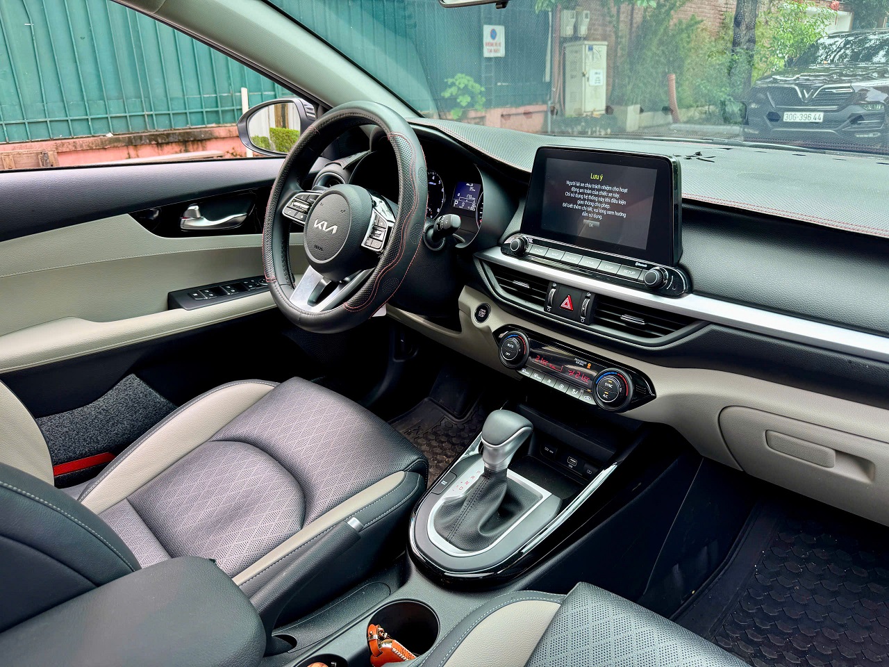 KIA K3 LUXURY 1.6AT 2024 màu trắng (đã bán)