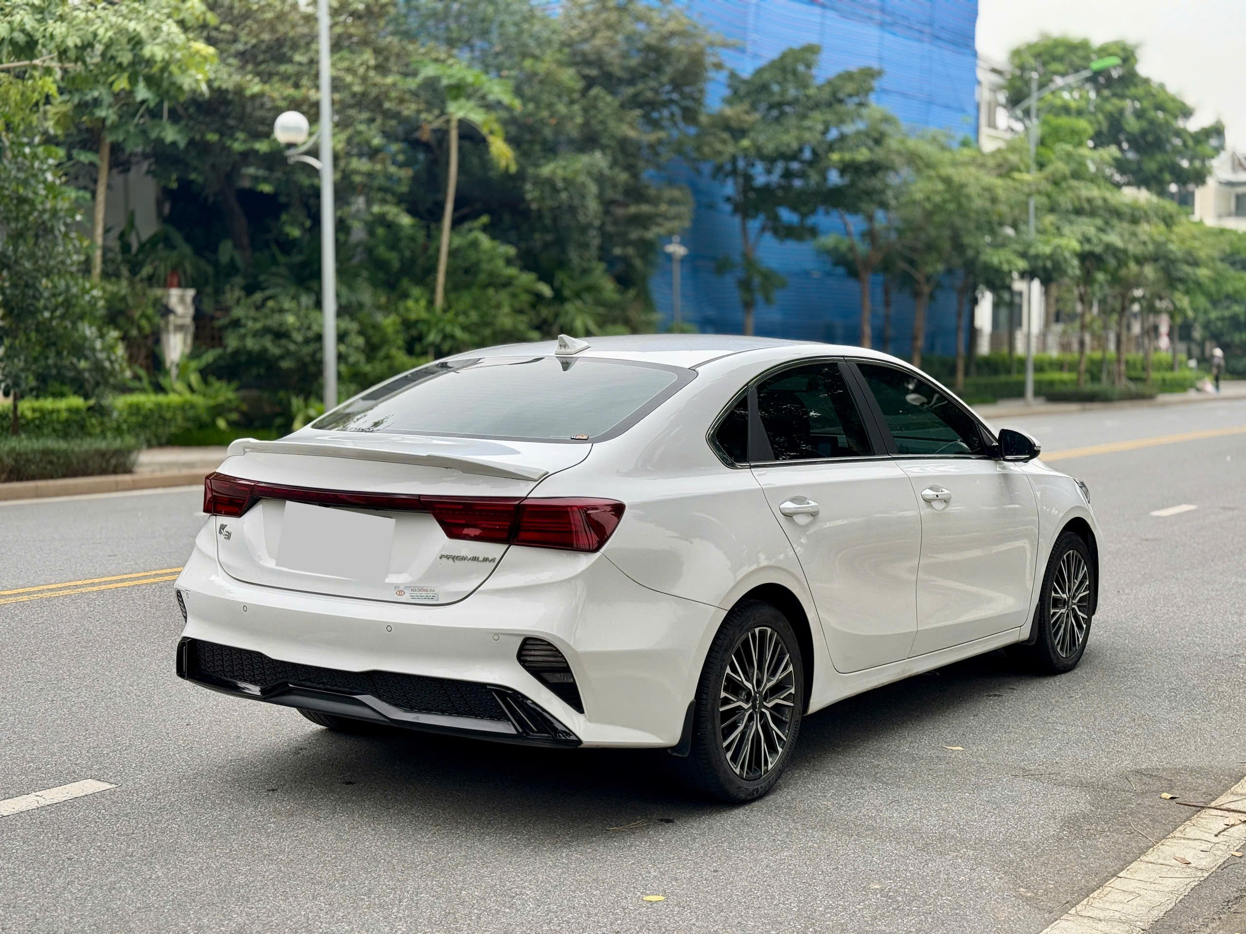 Kia K3 1.6 Premium 2022 màu trắng