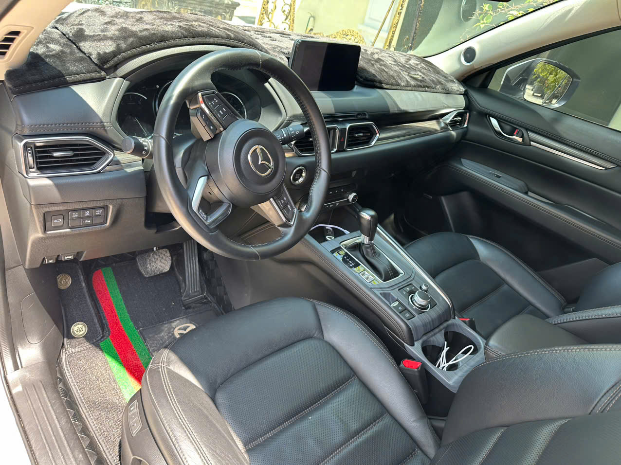 Mazda CX-5 2.0 Premium 2022 màu trắng