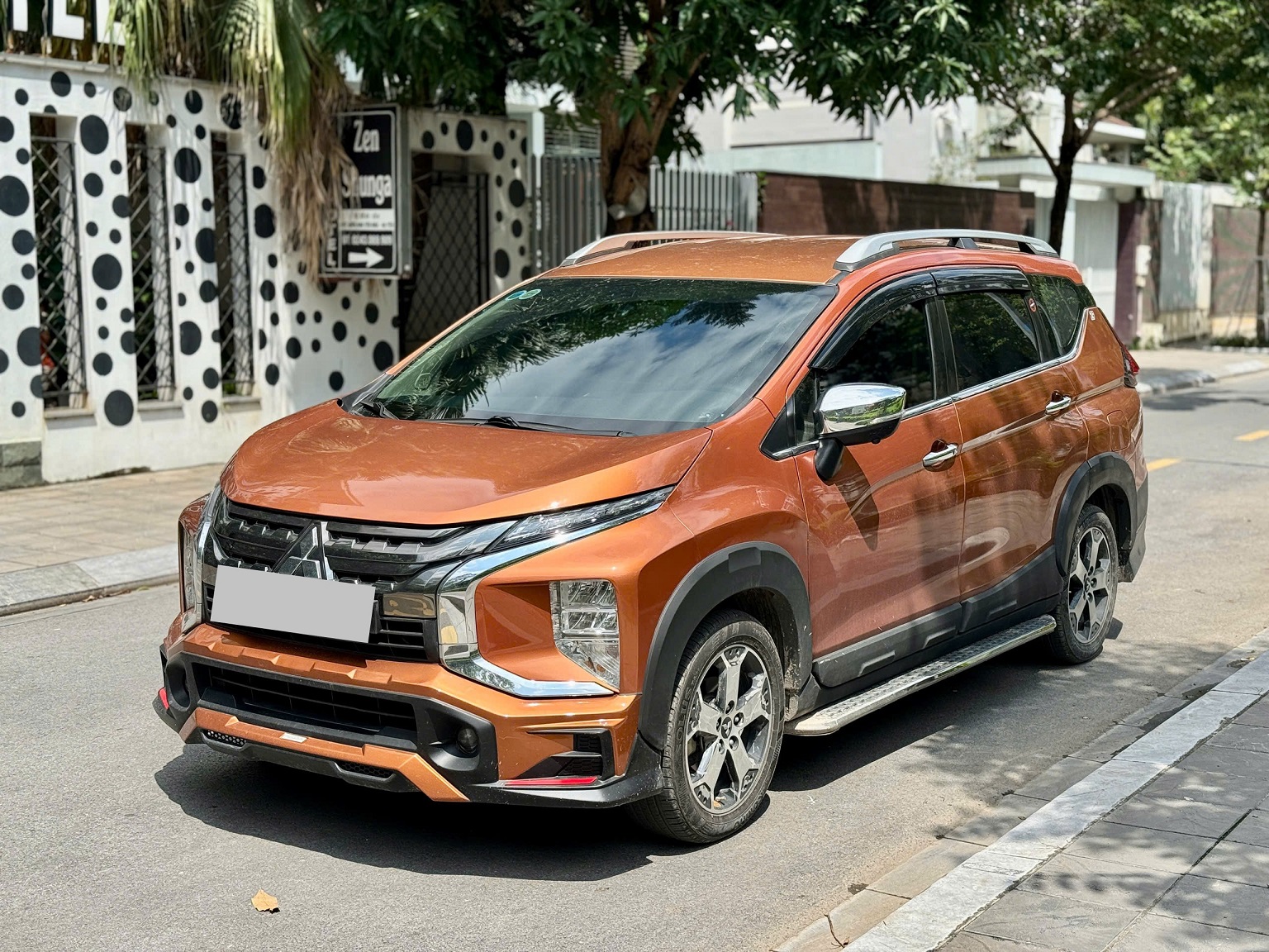 Mitsubishi Xpander Cross 1.5 2020 màu cam