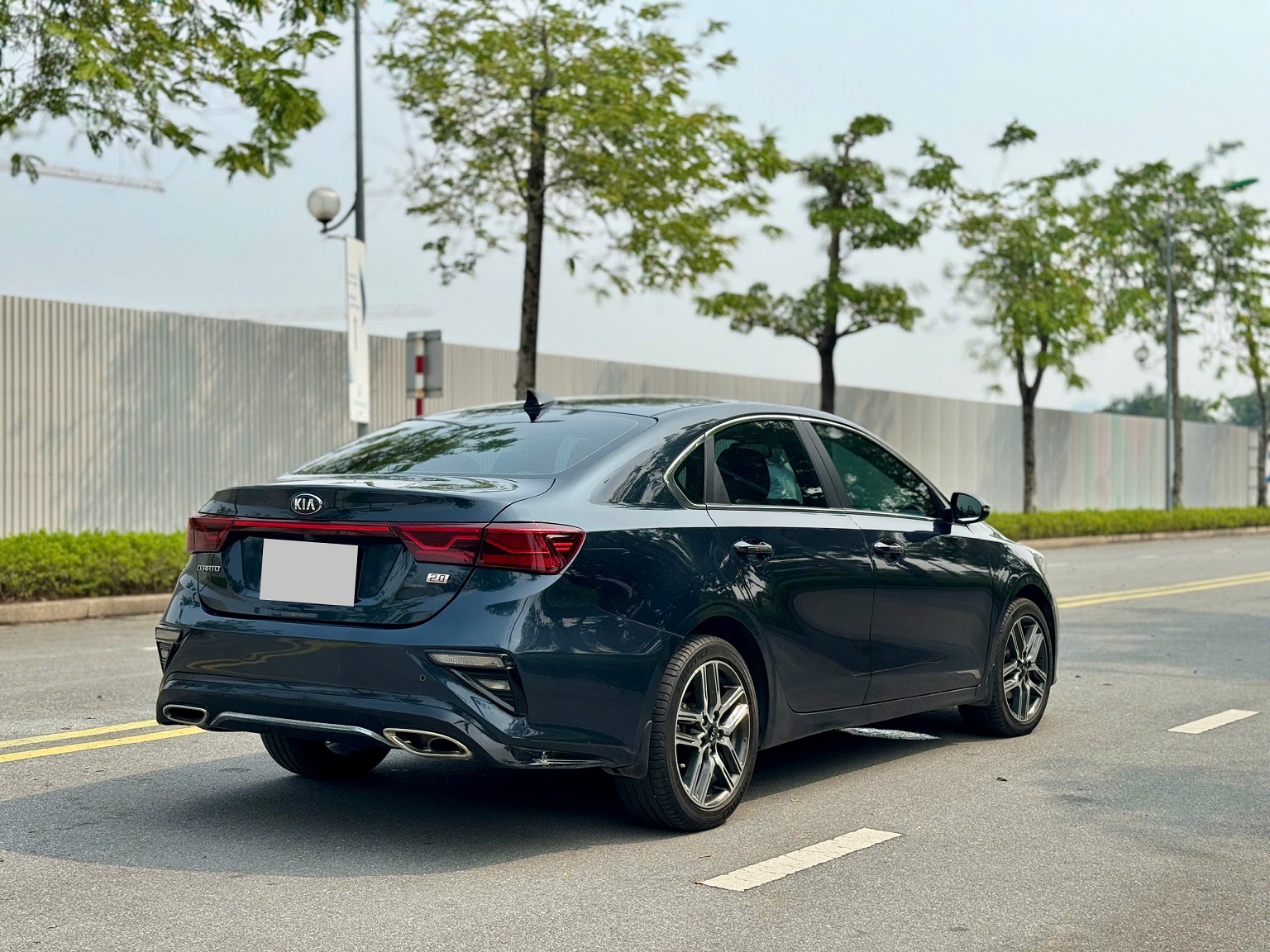 Kia Cerato 2.0AT Premium 2019 màu xanh