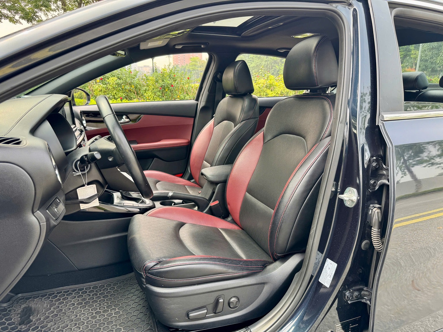 Kia Cerato 2.0AT Premium 2019 màu xanh