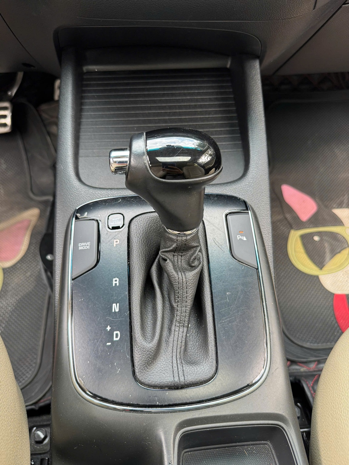 Kia Cerato 1.6 AT 2018 màu trắng