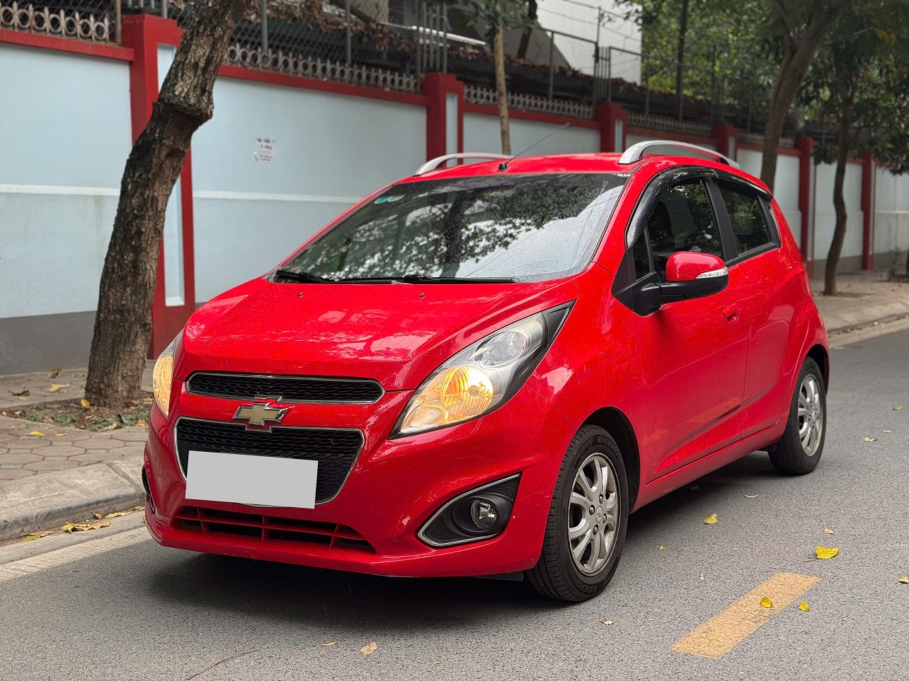 Chervolet Spark 1.0AT LTZ 2015 màu đỏ