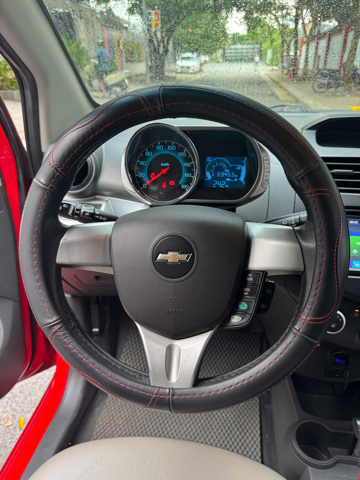 Chervolet Spark 1.0AT LTZ 2015 màu đỏ