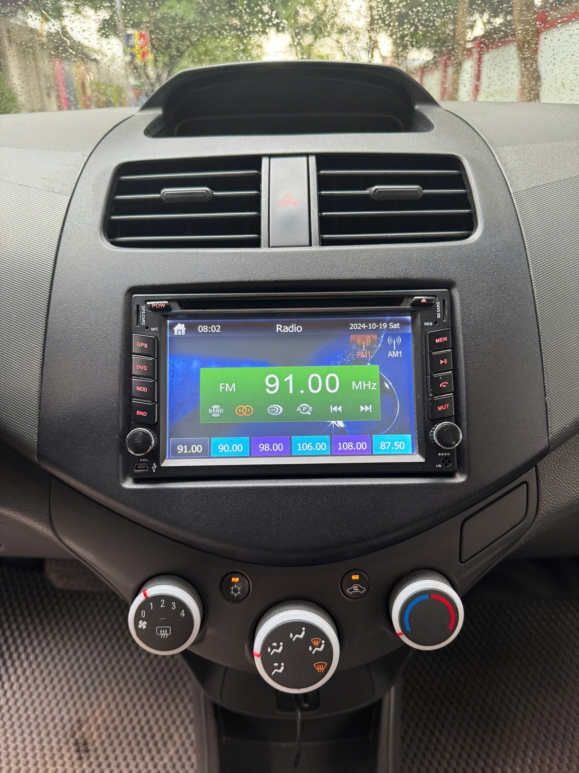 Chervolet Spark 1.0AT LTZ 2015 màu đỏ