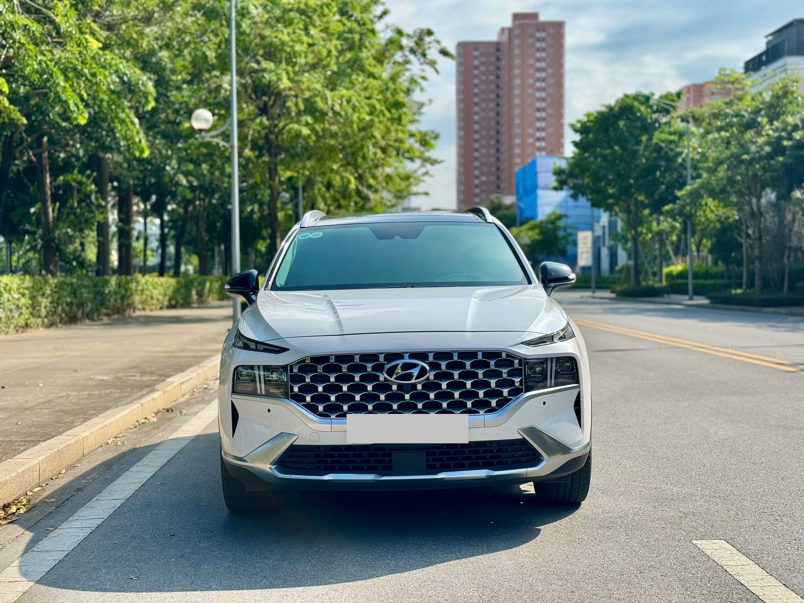 Hyundai Santafe 2.5 Premium xăng cao cấp 2022 màu trắng
