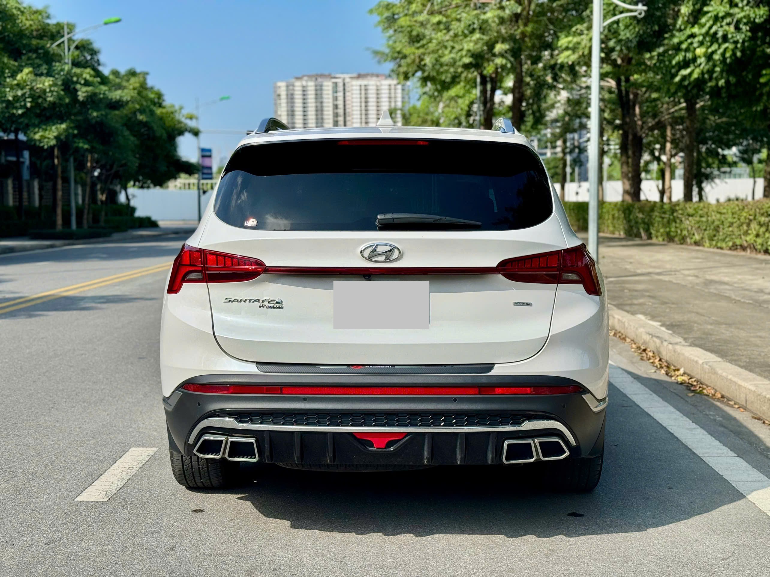 Hyundai Santafe 2.5 Premium xăng cao cấp 2022 màu trắng