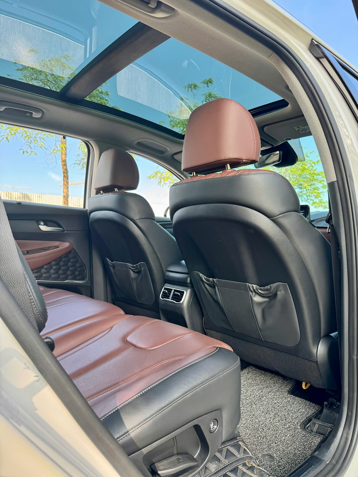 Hyundai Santafe 2.5 Premium xăng cao cấp 2022 màu trắng