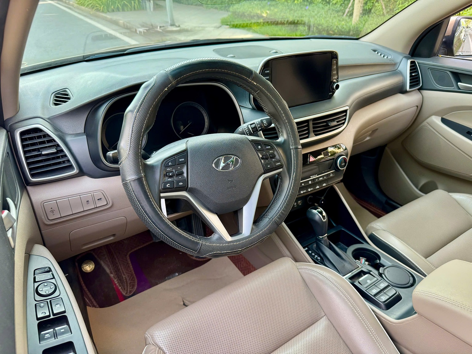 Hyundai Tucson 2.0ATH 2020 màu vàng