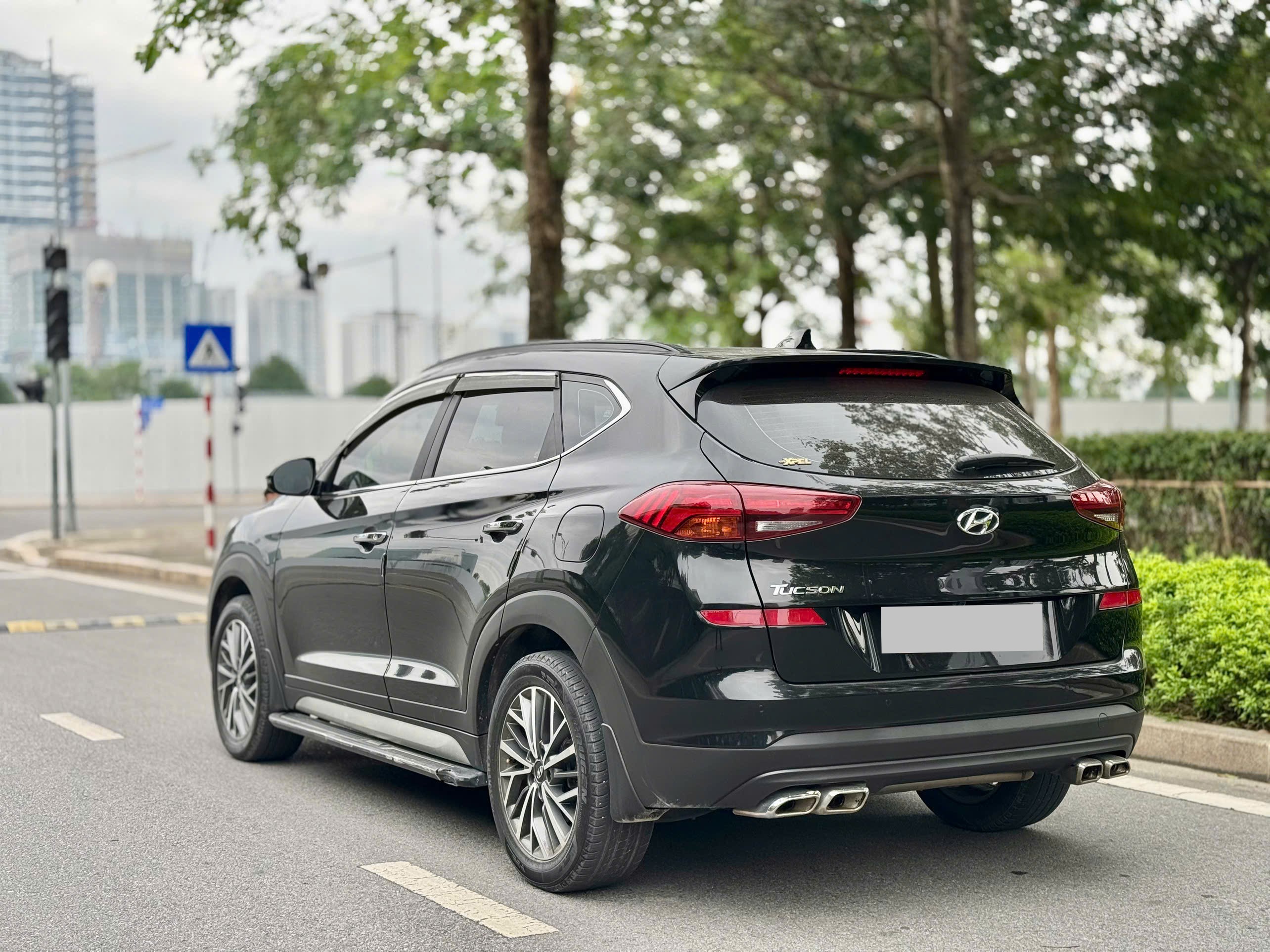 Hyundai Tucson 2.0ATH 2019 form mới màu đen