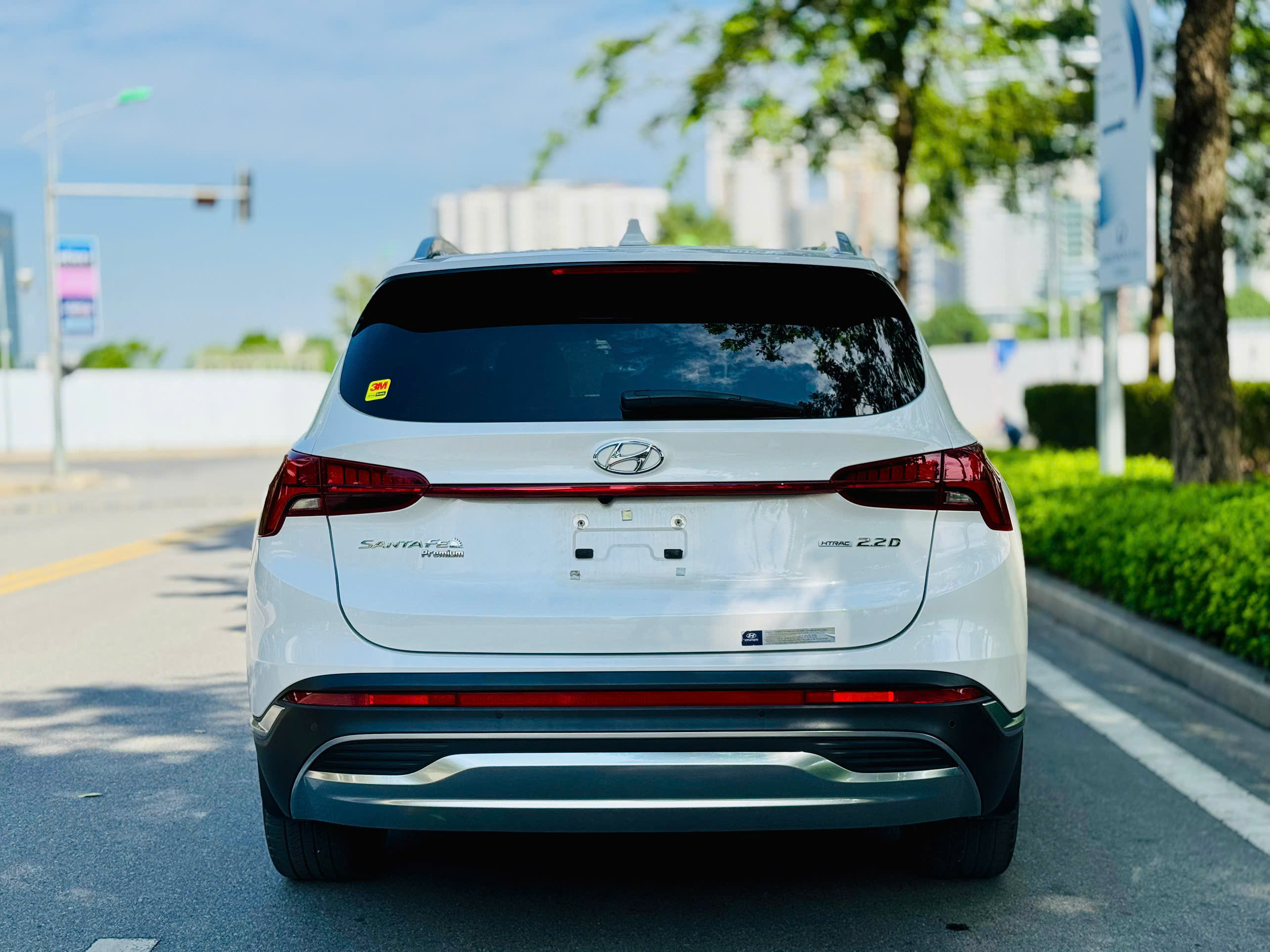Hyundai Santafe Cao cấp 2.2L HTRAC full dầu 2022