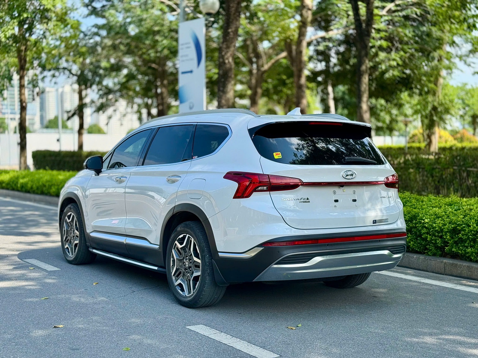 Hyundai Santafe Cao cấp 2.2L HTRAC full dầu 2022