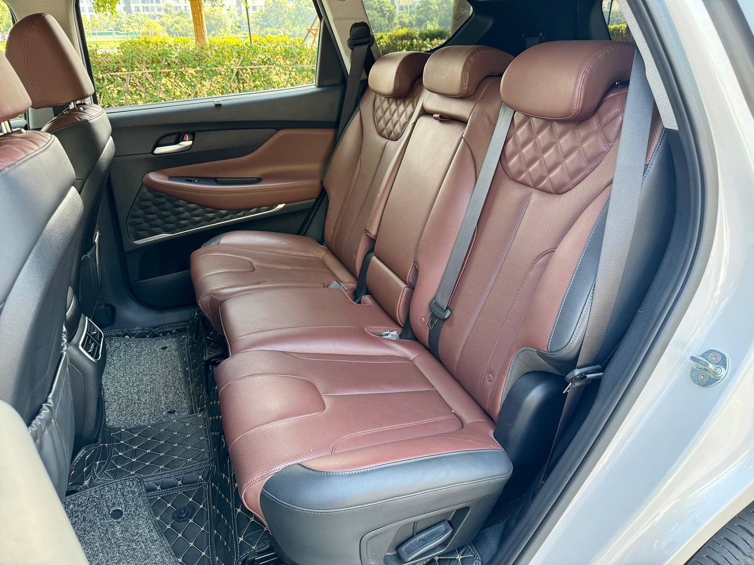 Hyundai Santafe Cao cấp 2.2L HTRAC full dầu 2022