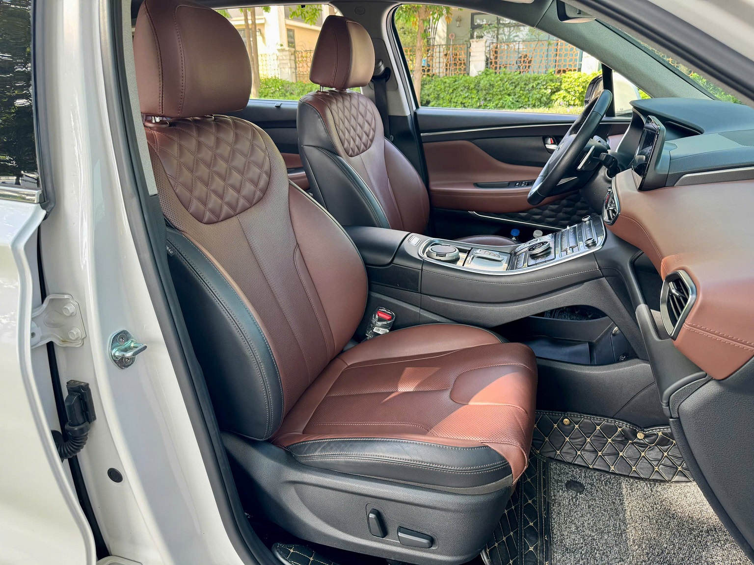 Hyundai Santafe Cao cấp 2.2L HTRAC full dầu 2022