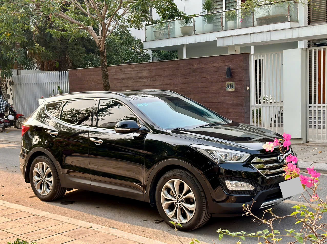 Hyundai Santafe 2.4L 4WD 2015 màu đen