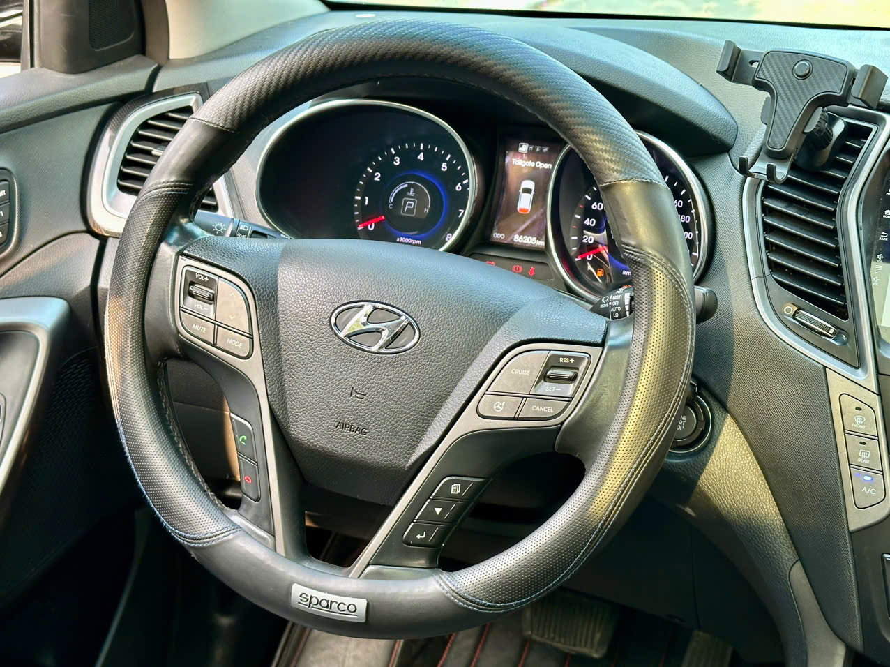 Hyundai Santafe 2.4L 4WD 2015 màu đen