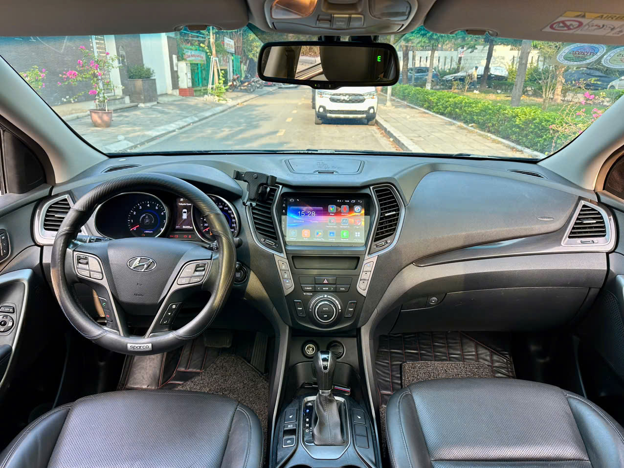 Hyundai Santafe 2.4L 4WD 2015 màu đen