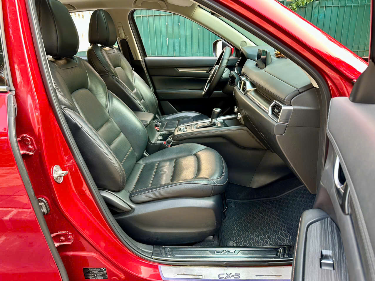 Mazda CX5 2.0 AT 2018 màu đỏ